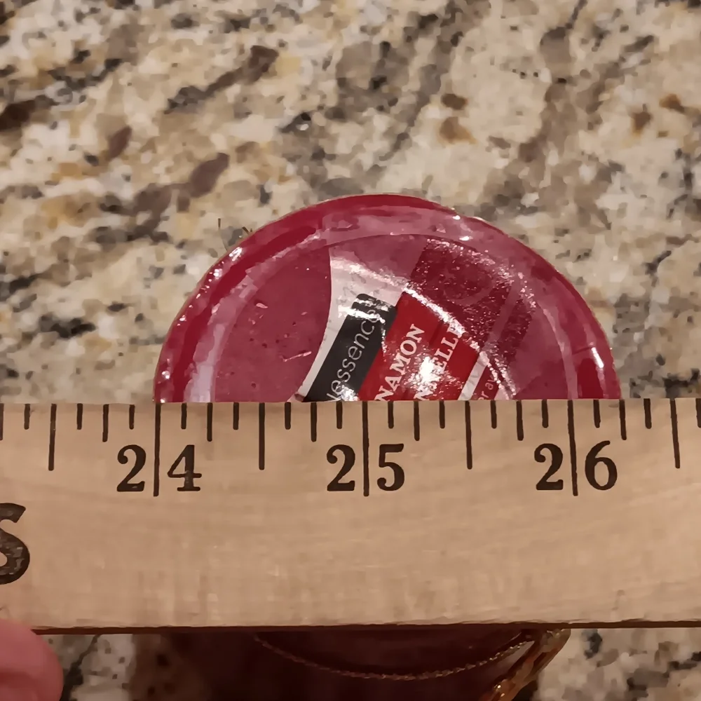 White Ceramic Holders & Red Scented Accent Candles Set NEW! - Picture 6 of 11